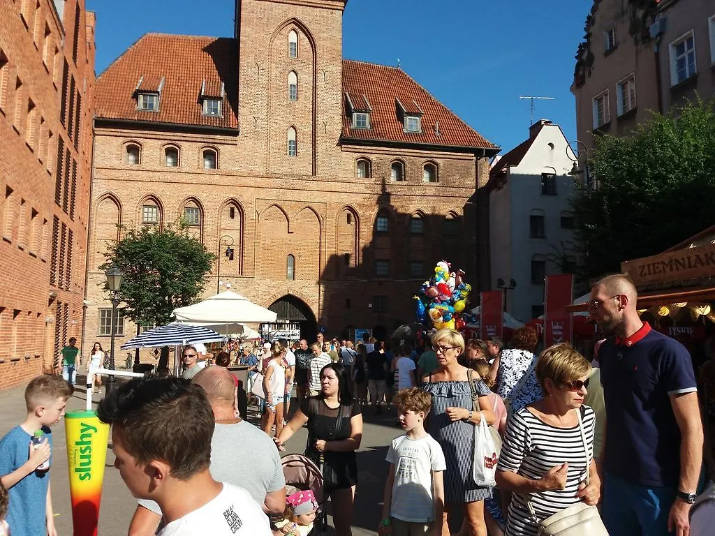 H&T Old Town Szeroka 77 Daire Gdansk